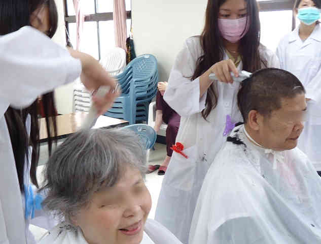 102年度關愛無限 義剪活動